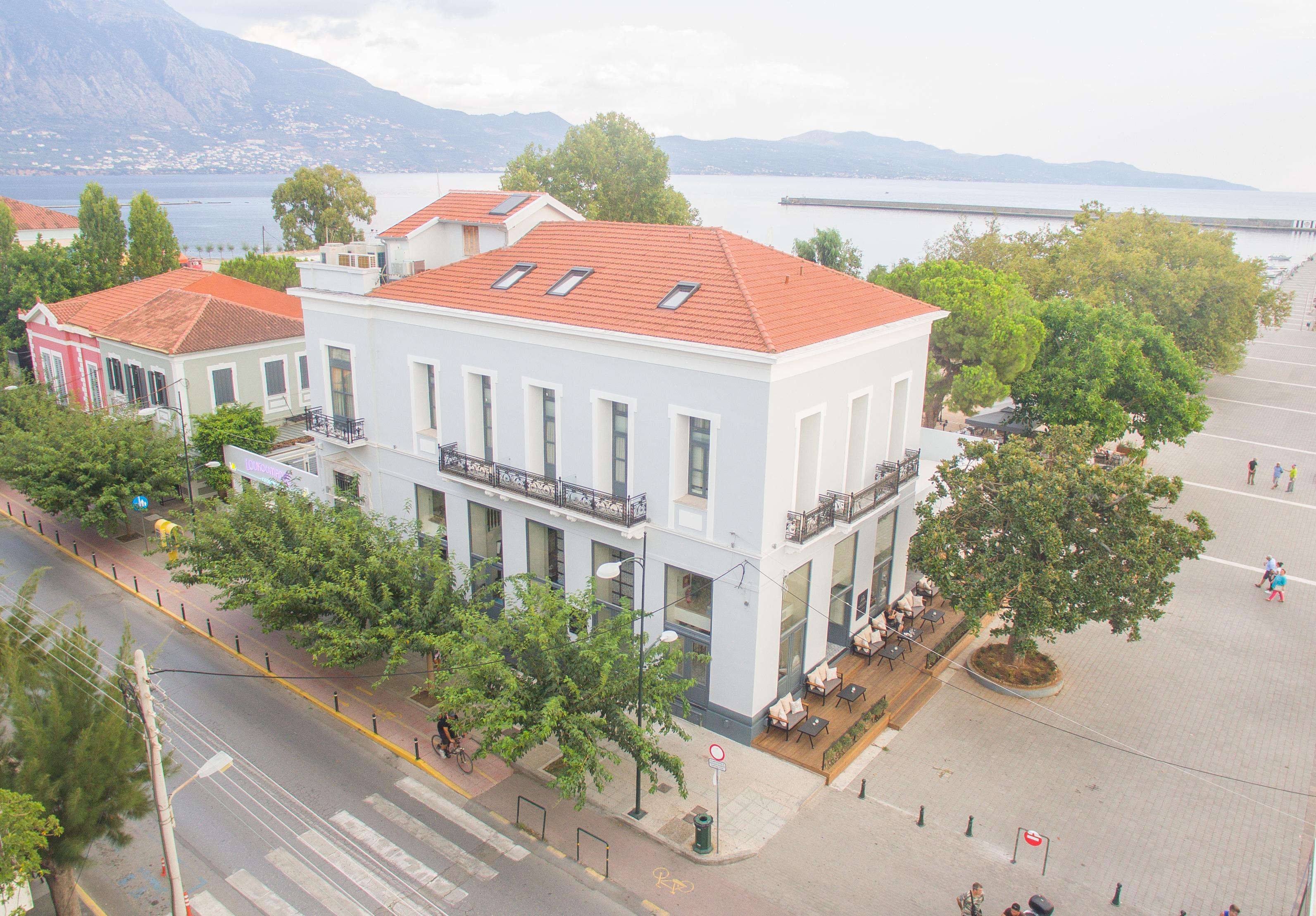 Panellinion Luxury Rooms Kalamata Esterno foto