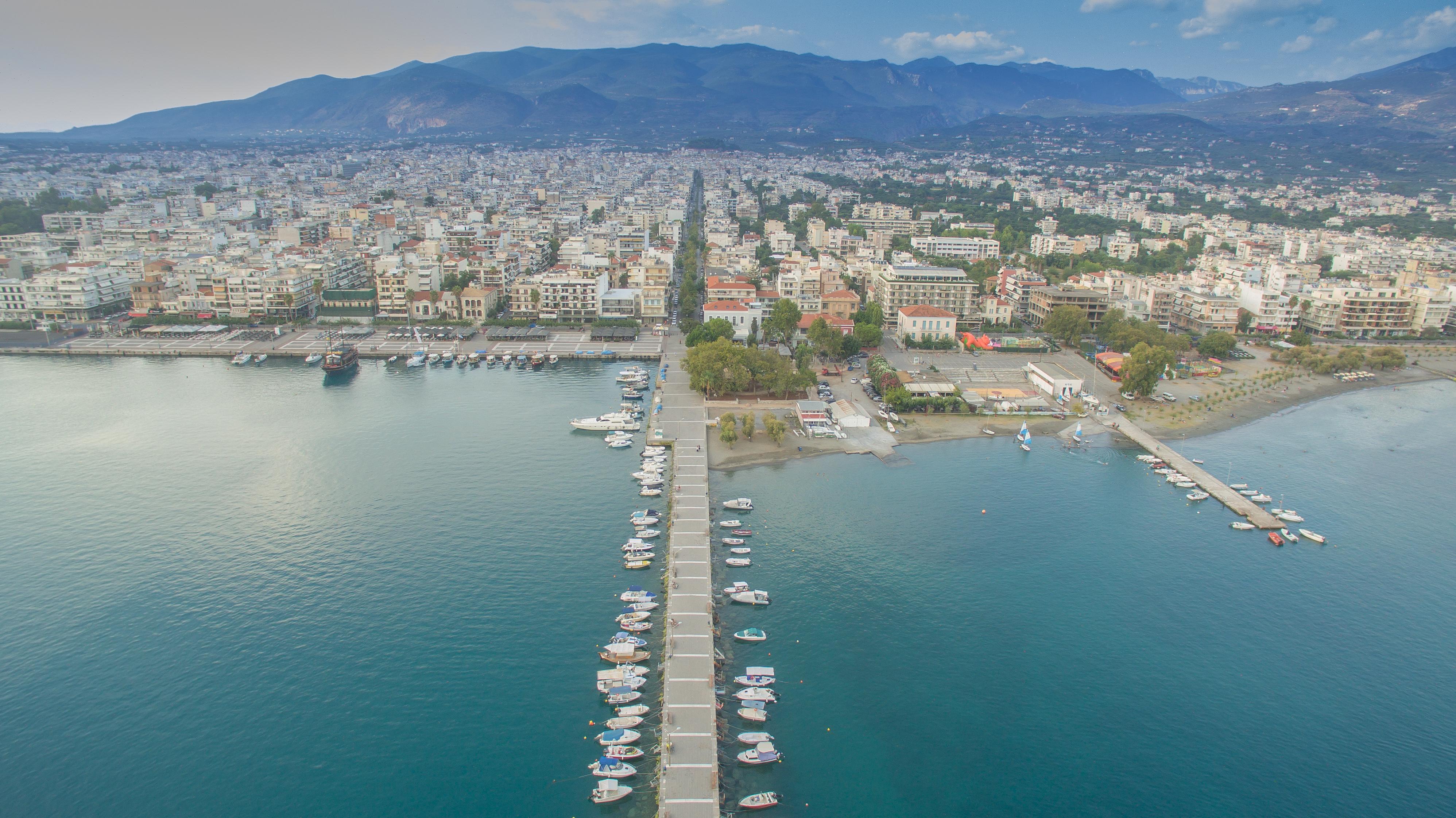 Panellinion Luxury Rooms Kalamata Esterno foto